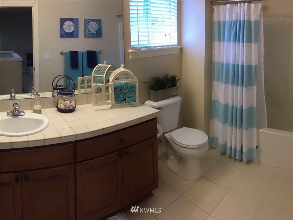 4824 Northeast 1st Street Renton, WA 98059 - Photo 21 of 22