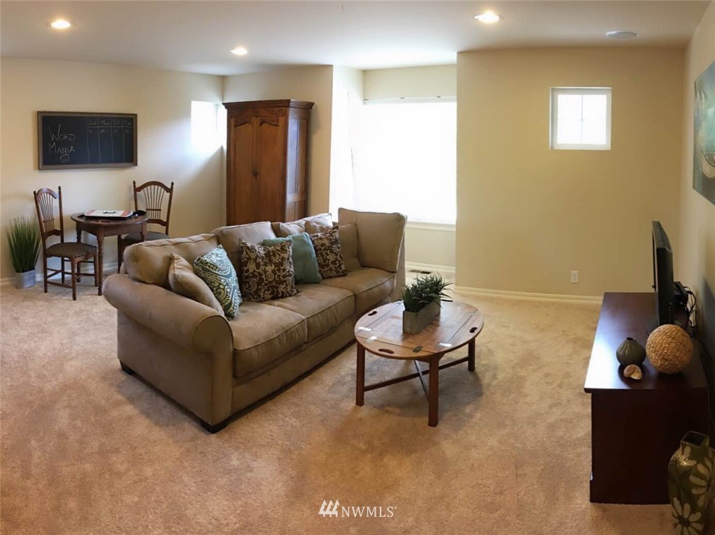 4824 Northeast 1st Street Renton, WA 98059 - Photo 22 of 22