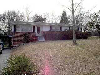 9016 Edgewater Road Chattanooga, TN 37416 - Photo 1 of 9 Primary Photo