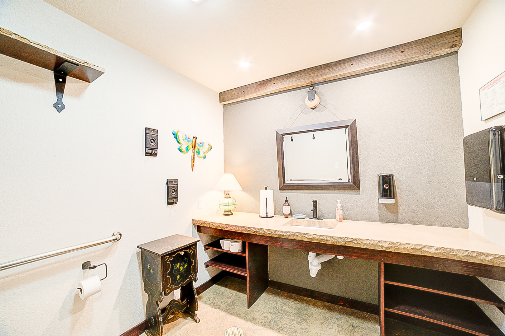 201 Main Street Crescent City, IL 60928 - Photo 33 of 65 a bathroom with a sink and a mirror
