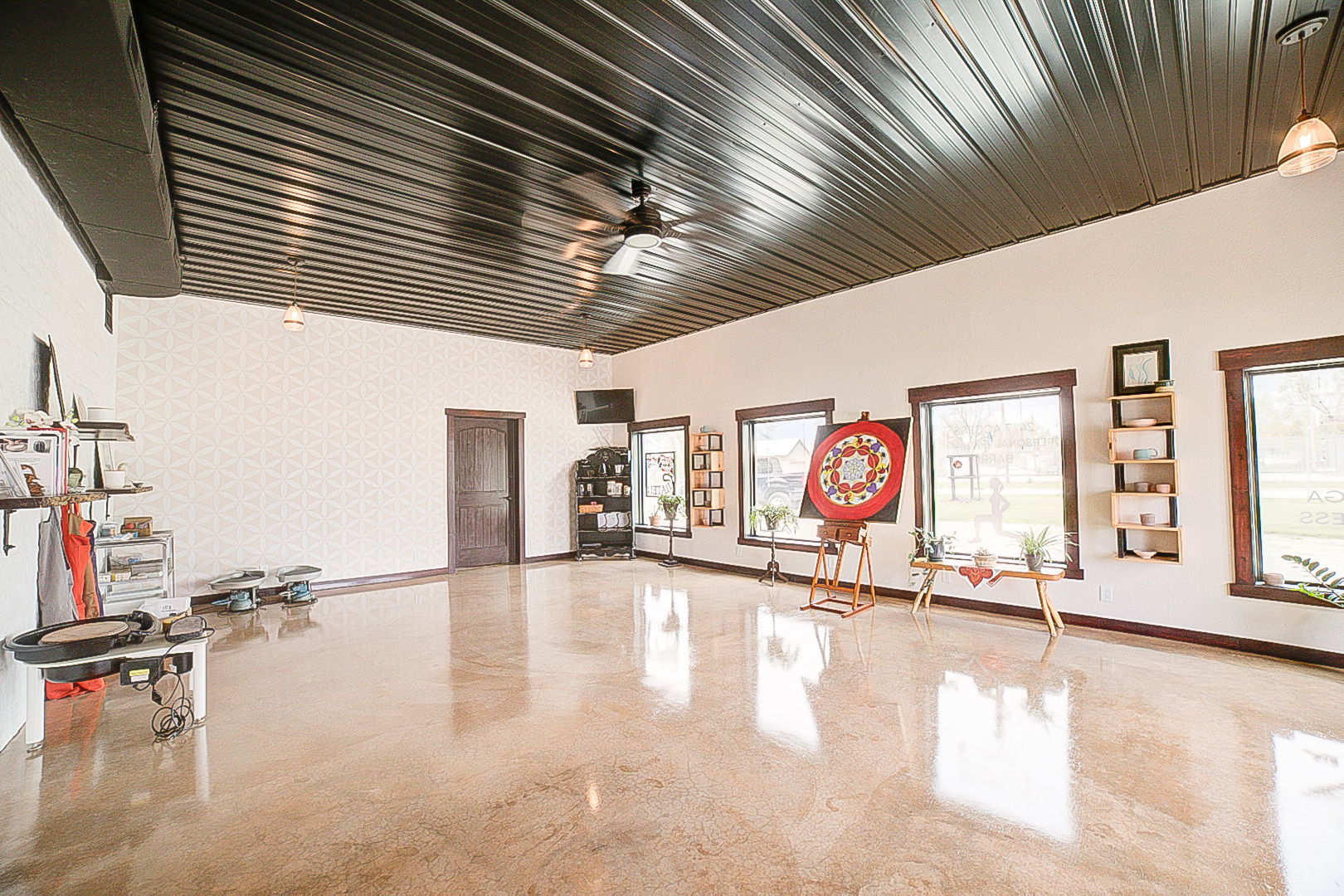 201 Main Street Crescent City, IL 60928 - Photo 46 of 65 a view of a livingroom with furniture and window