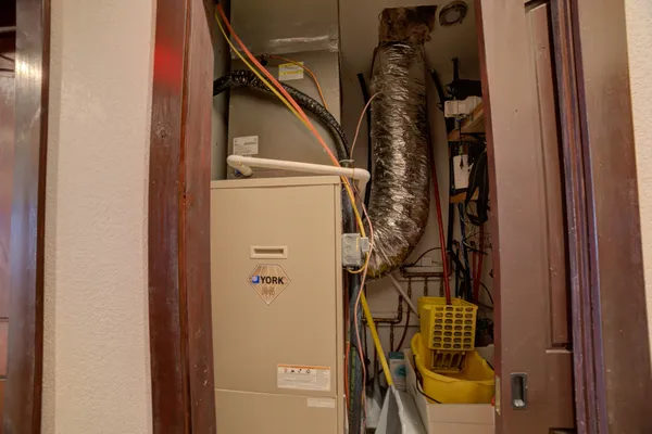 $297,900 | 201 Main Street, Crescent City, IL 60928