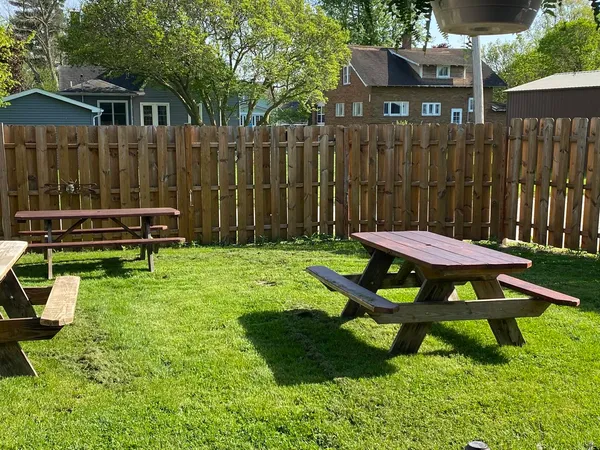 $297,900 | 201 Main Street, Crescent City, IL 60928