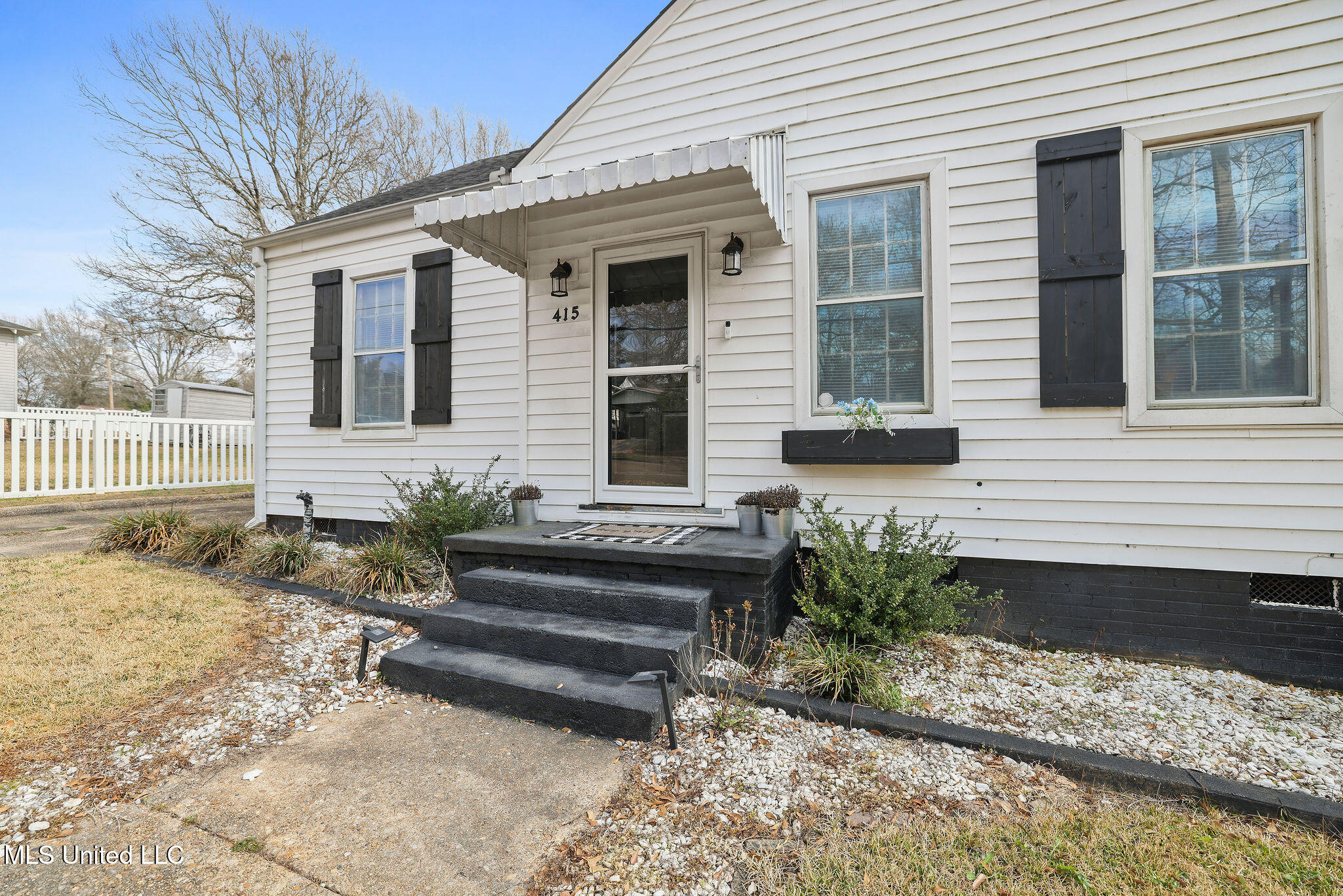 415 South 5th Street McComb, MS 39648 - Photo 4 of 21 CE4A1848