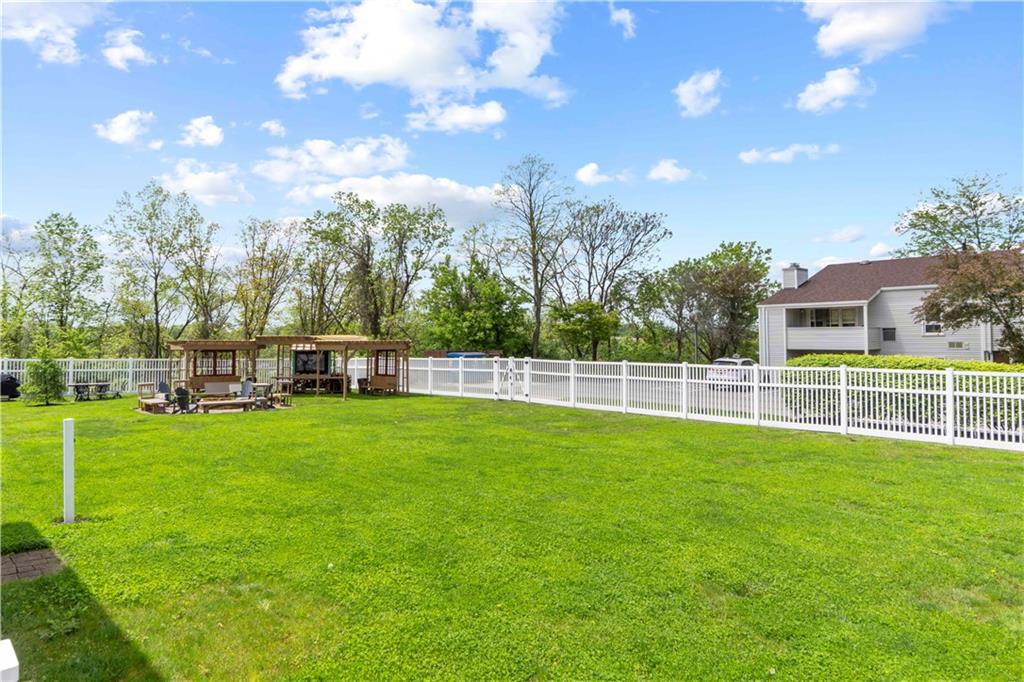 2409 Kenzie Road Pittsburgh, PA 15205 - Photo 33 of 37 Gallery Image 33