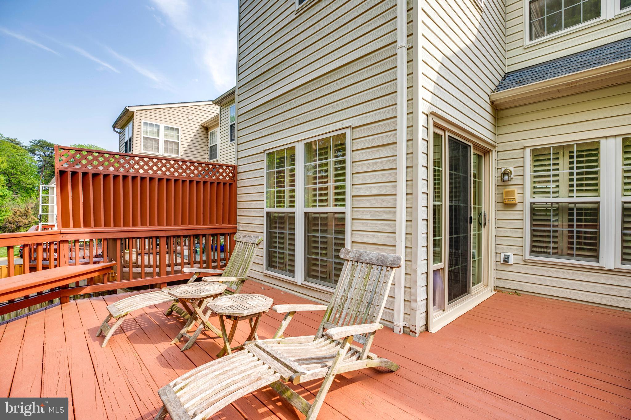 5909 Rinard Drive Centreville, VA 20120 - Photo 45 of 46 a outdoor view with a sitting space
