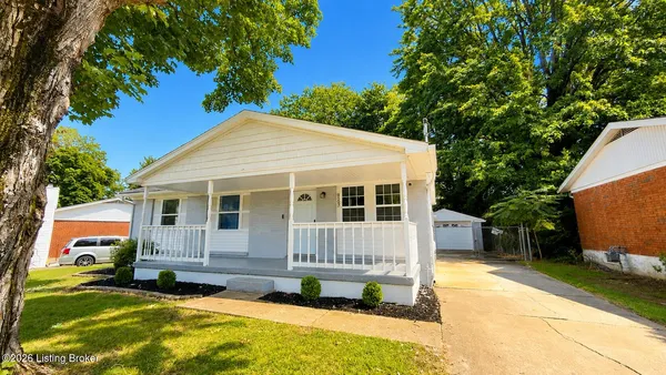 $2,200 | 9303 Cinderella Lane, Louisville, KY 40229