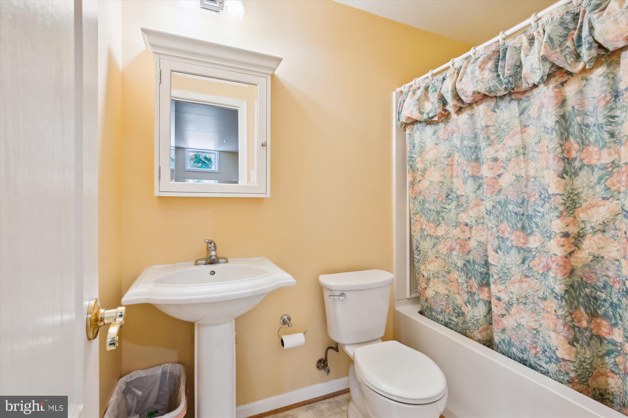 18307 Crestmount Road Boyds, MD 20841 - Photo 53 of 66 Bath