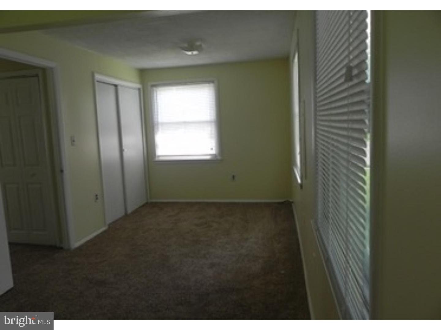 11 Davis Court Pemberton, NJ 08068 - Photo 4 of 7