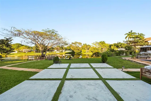 $2,700,000 | 4131 Northwest 99th Avenue, Coral Springs, FL 33065