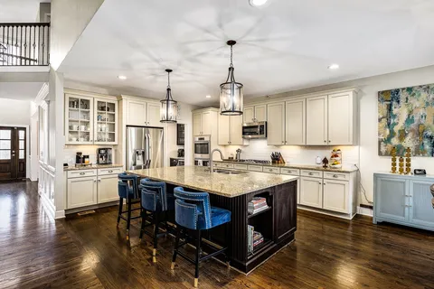 $1,969,999 | 9504 Glenfiddich Trace, Brentwood, TN 37027