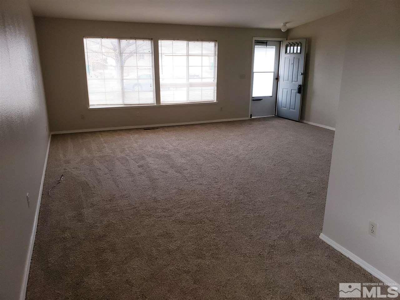 536 Yellow Jacket Road Dayton, NV 89403 - Photo 6 of 7