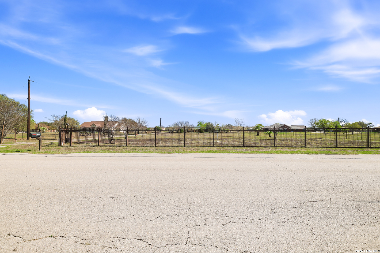 11421 Ware Seguin Road Schertz, TX 78154 - Photo 2 of 39