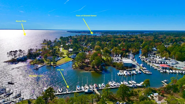 $28,000 | 414 Whittaker Point Road, Unit W6, Oriental, NC 28571