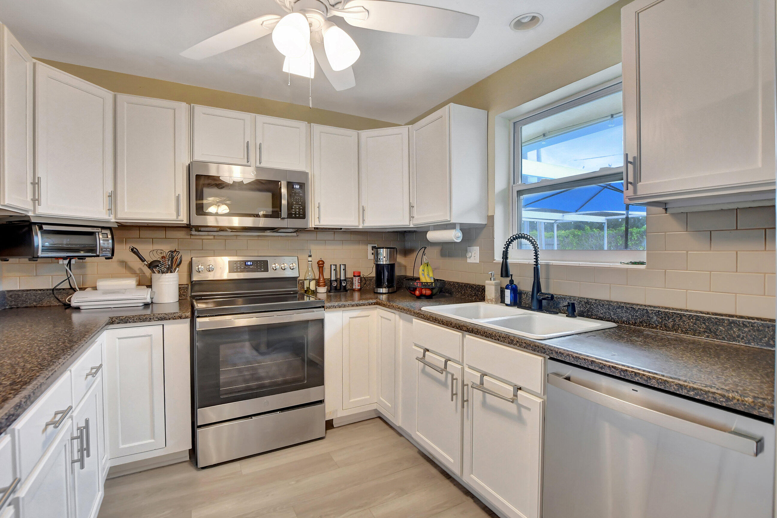 4686 Northwest 2nd Court Boca Raton, FL 33431 - Photo 15 of 48 26_dsc_0551