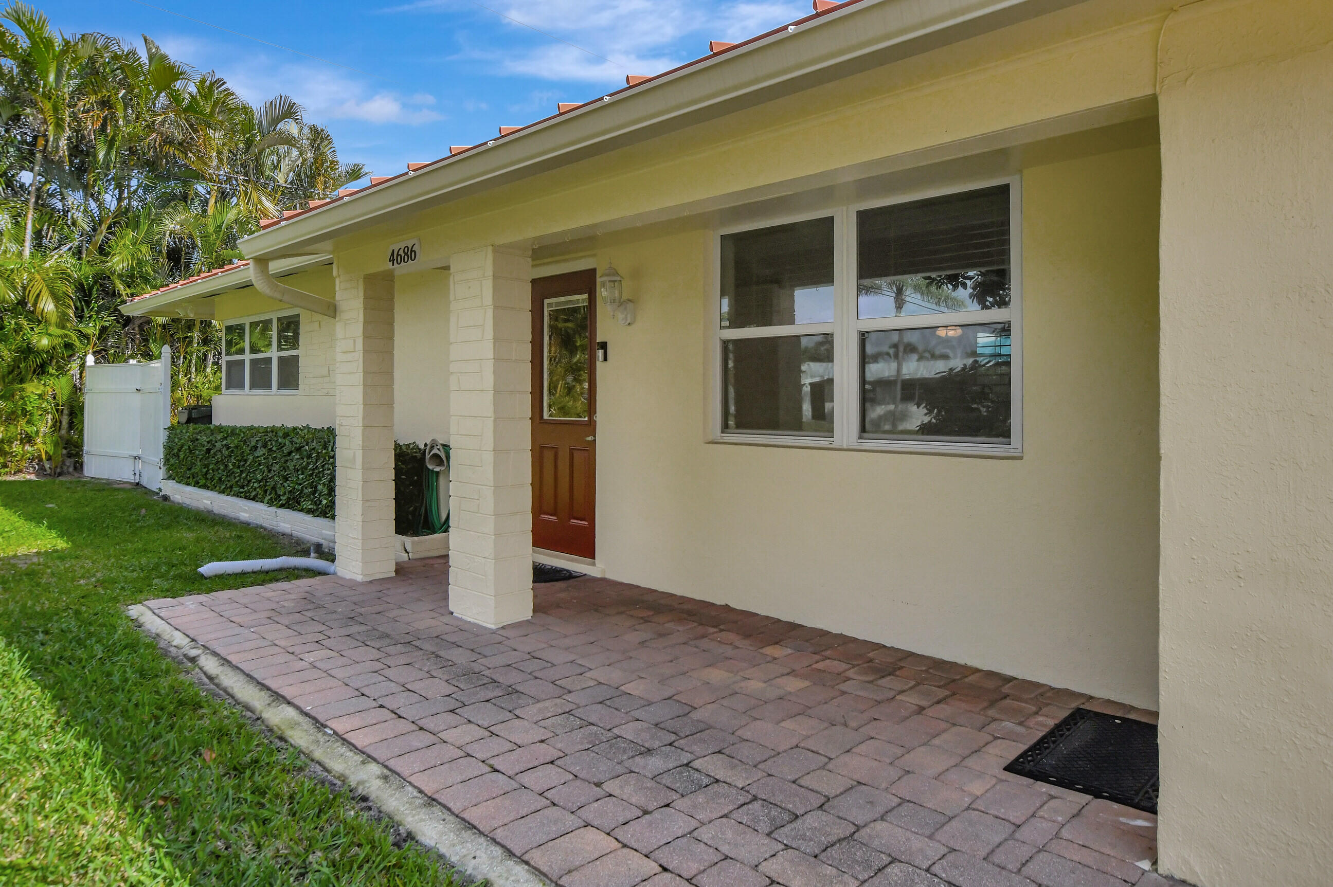 4686 Northwest 2nd Court Boca Raton, FL 33431 - Photo 7 of 48 18_dsc_0511
