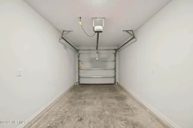 $259,900 | 8637 Nussbaum Drive, Jacksonville, FL 32210