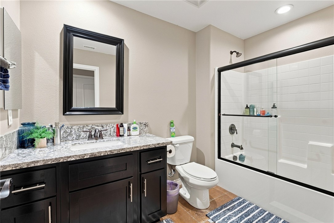 10215 Nielson Road Oak Hills, CA 92344 - Photo 32 of 44 Gallery Image 32