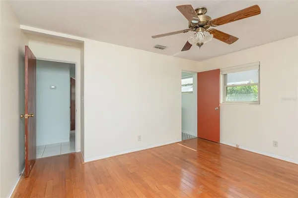 $2,500 | 11343 87th Avenue, Seminole, FL 33772