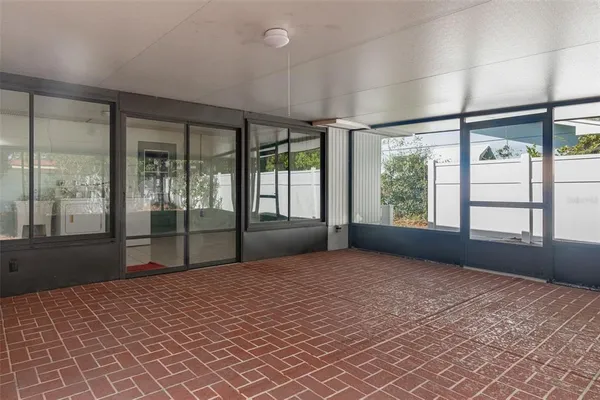 $2,500 | 11343 87th Avenue, Seminole, FL 33772