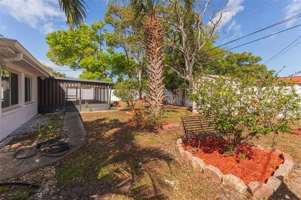 $2,500 | 11343 87th Avenue, Seminole, FL 33772