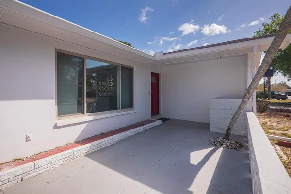 $2,500 | 11343 87th Avenue, Seminole, FL 33772