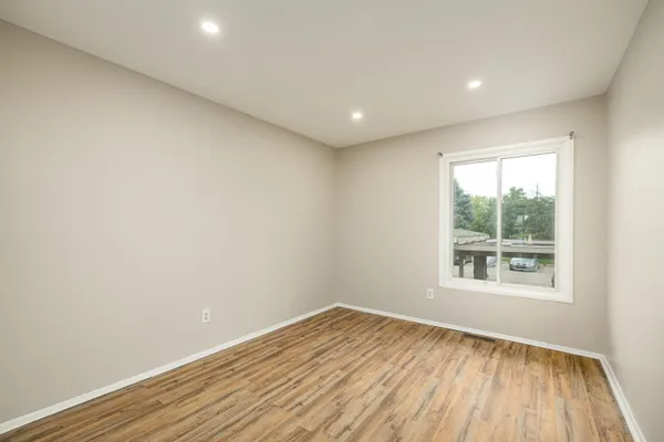 $2,000 | 893 Cliffs Drive, Unit 307A, Ypsilanti, MI 48198