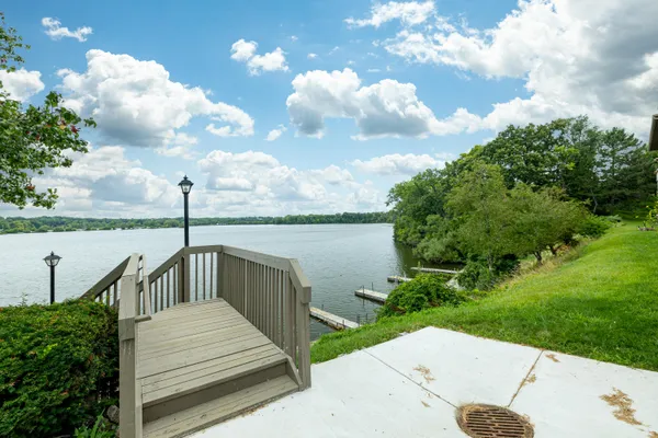 $2,000 | 893 Cliffs Drive, Unit 307A, Ypsilanti, MI 48198