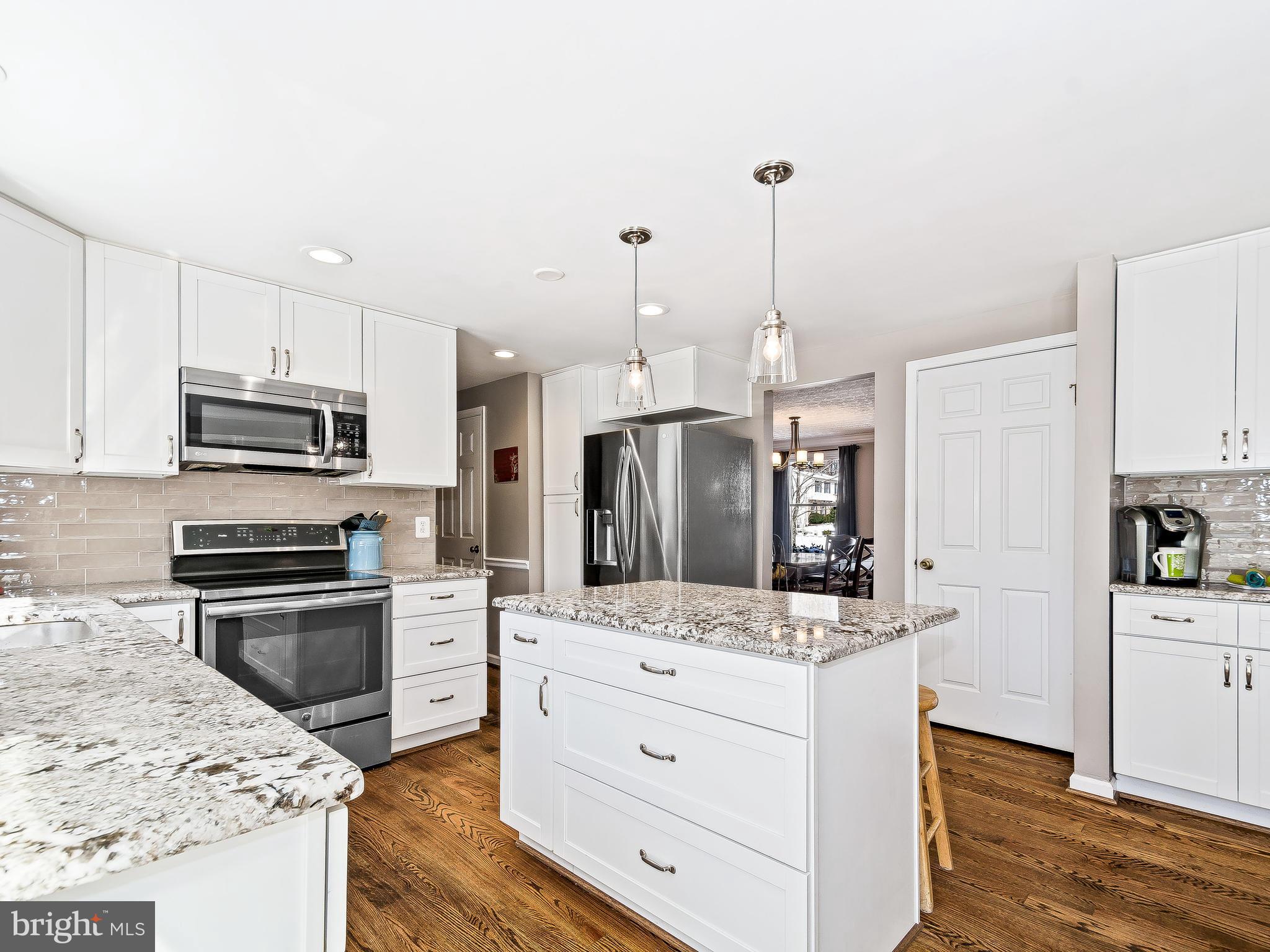8017 Treasure Tree Court Springfield, VA 22153 - Photo 2 of 29 New Cabinets with Soft Close Feature