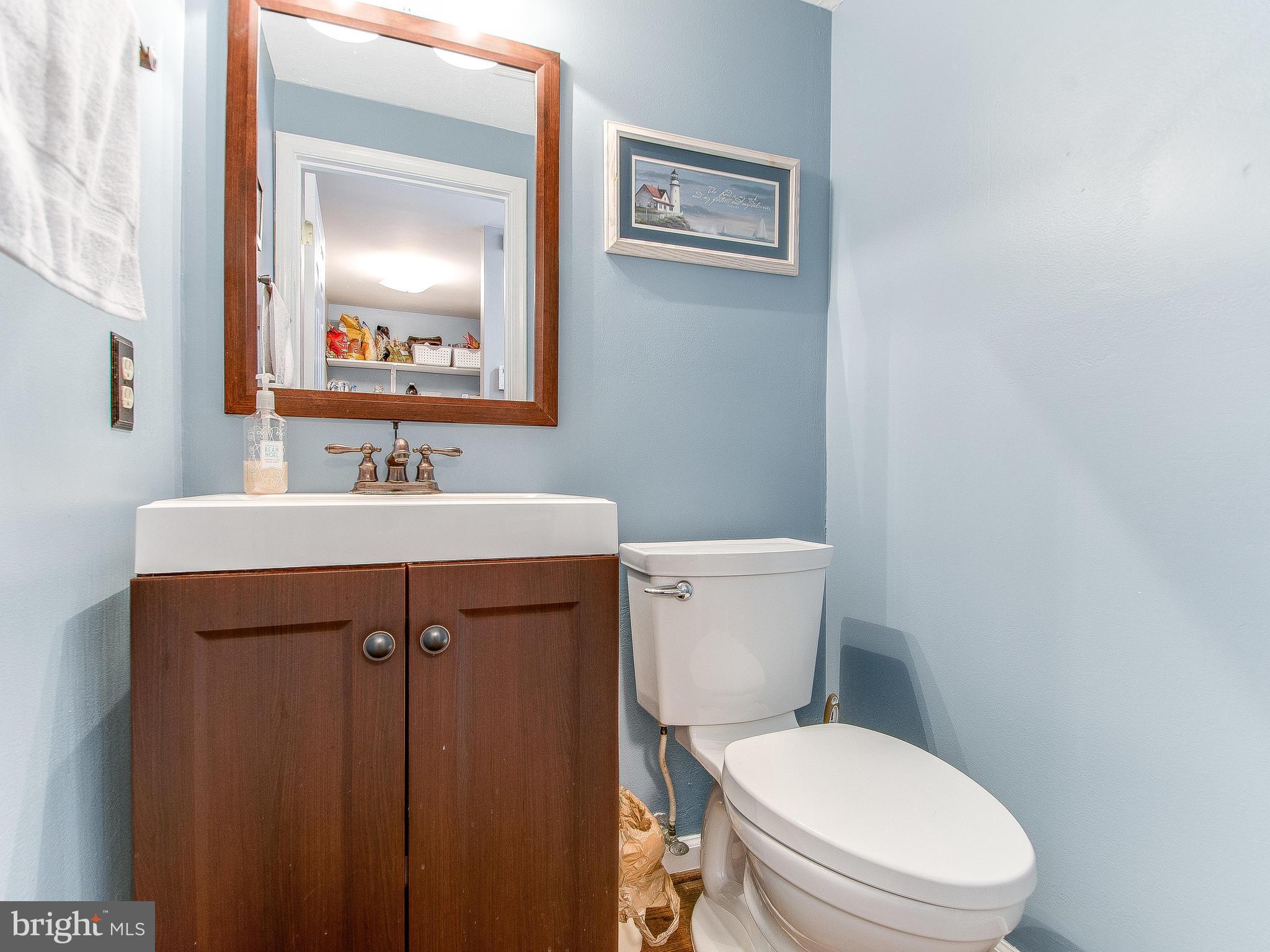 8017 Treasure Tree Court Springfield, VA 22153 - Photo 14 of 29 Powder Room on Main Level