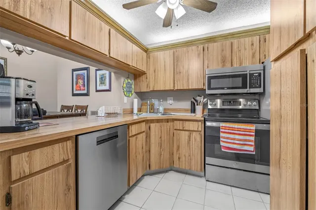 $187,500 | 1871 Pine Ridge Way West, Unit H3, Palm Harbor, FL 34684