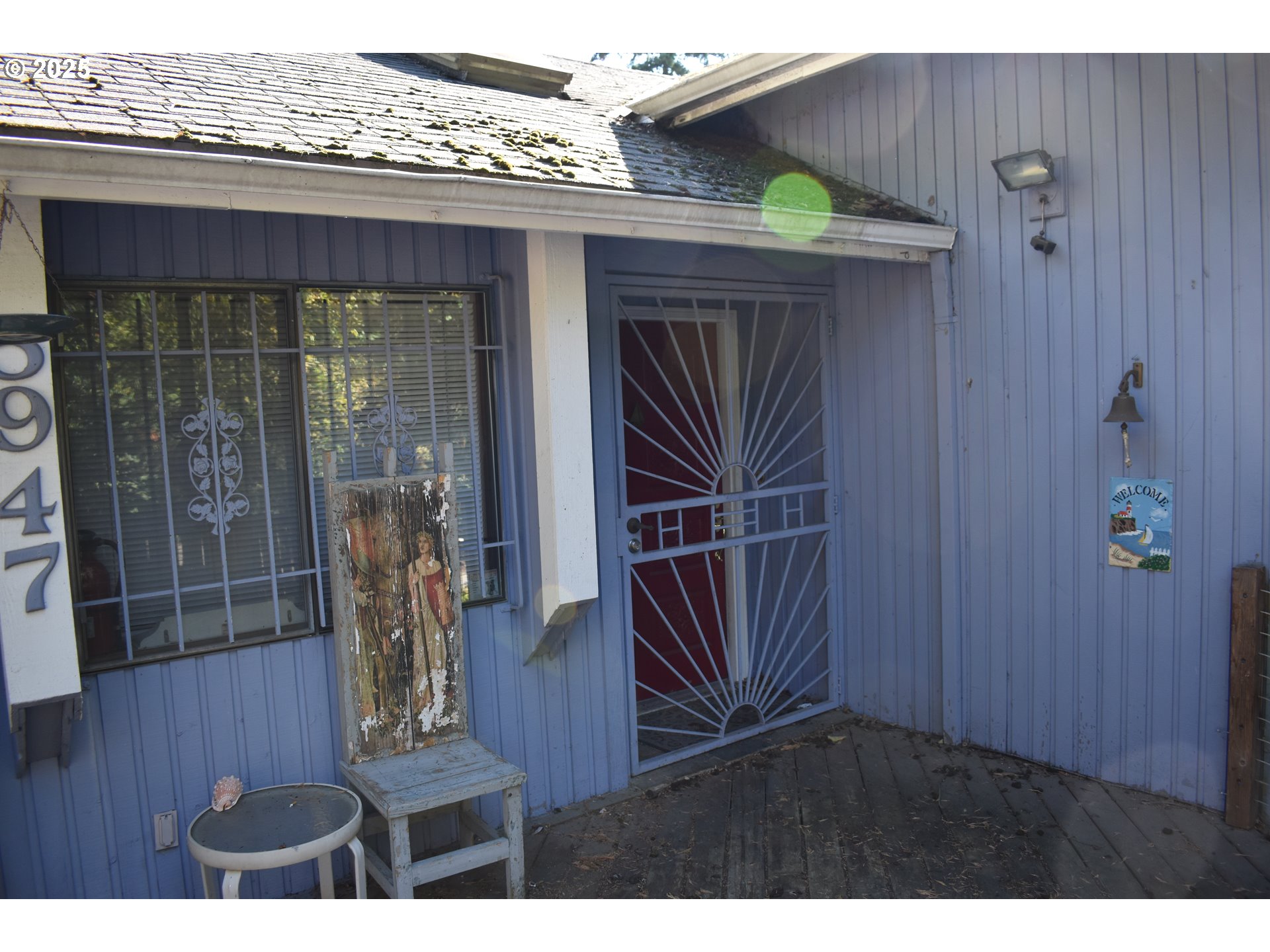 5947 Southwest Alfred Street Portland, OR 97219 - Photo 4 of 18 Gallery Image 4