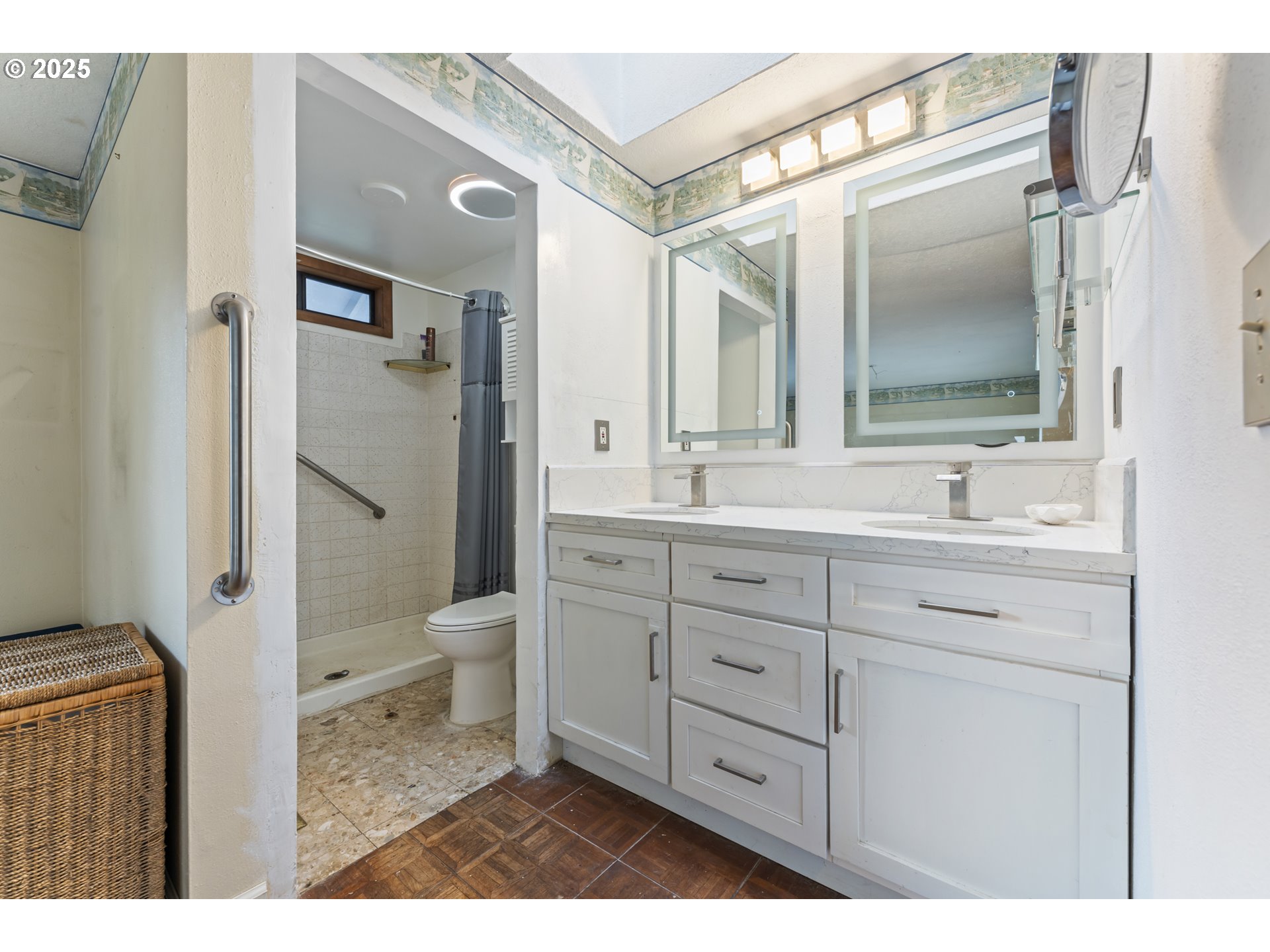 5947 Southwest Alfred Street Portland, OR 97219 - Photo 7 of 18 Gallery Image 7