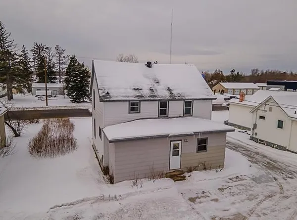 $139,900 | 306 Division Street, Deer River, MN 56636