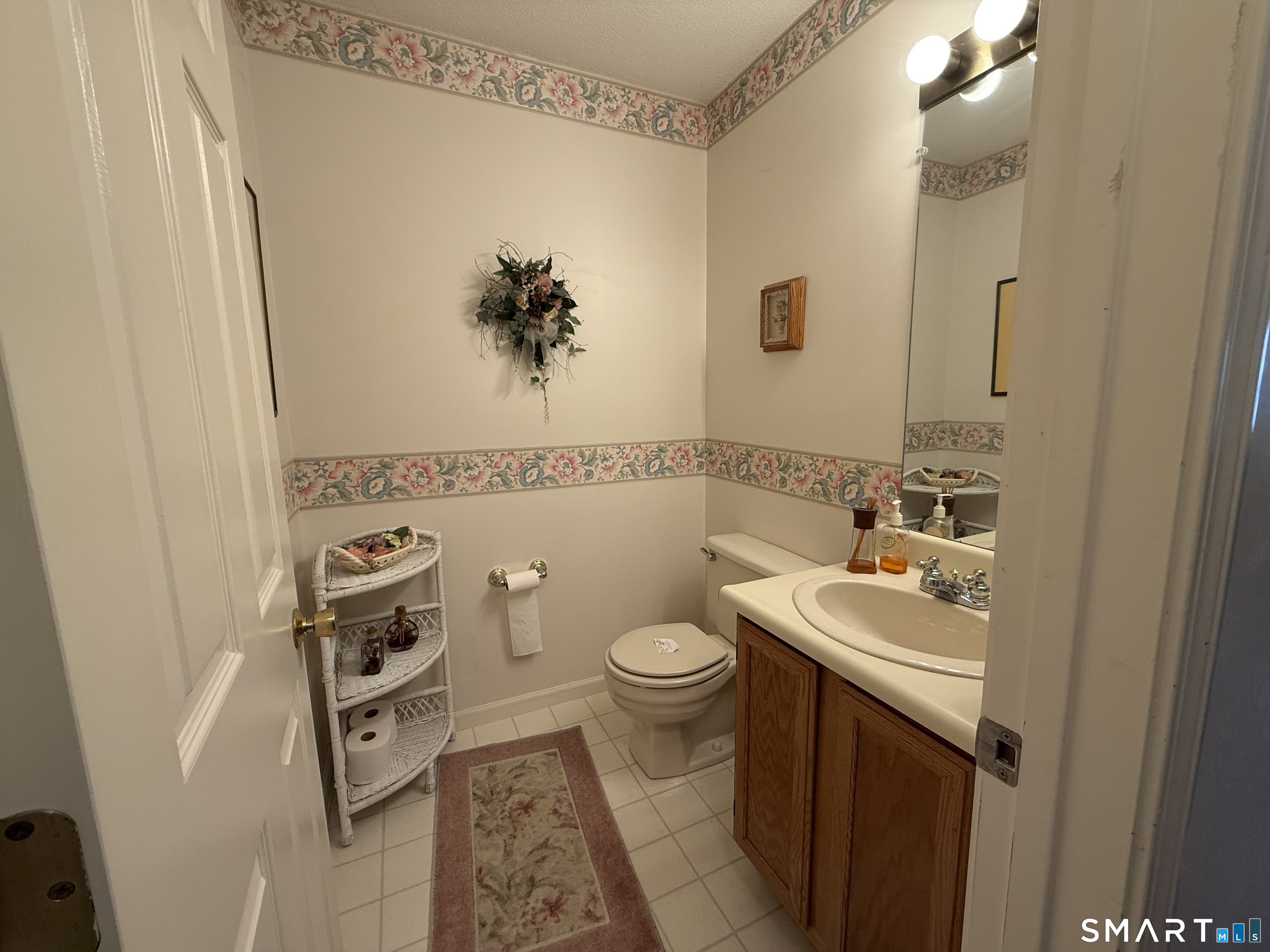 13 Quail Court Windsor Locks, CT 06096 - Photo 17 of 40