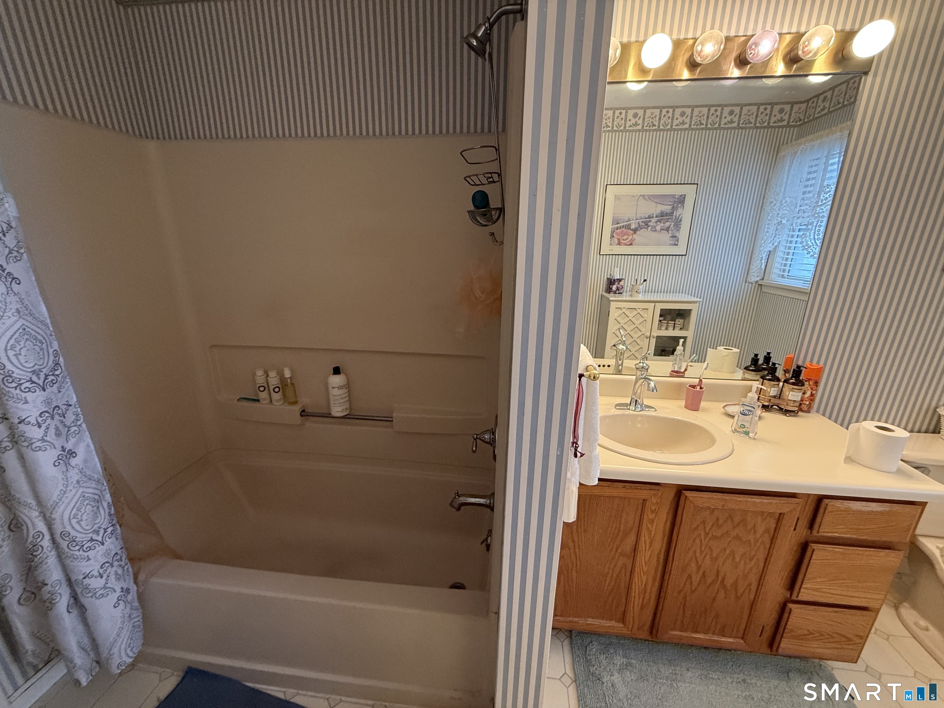 13 Quail Court Windsor Locks, CT 06096 - Photo 38 of 40