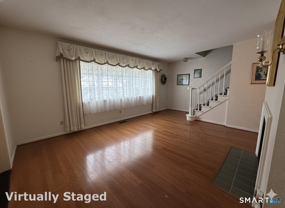 13 Quail Court Windsor Locks, CT 06096 - Photo 5 of 40