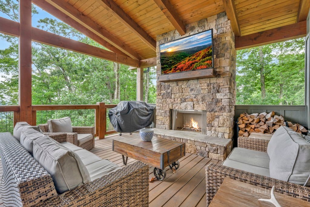 695 Goldenrod Road Boone, NC 28607 - Photo 12 of 50