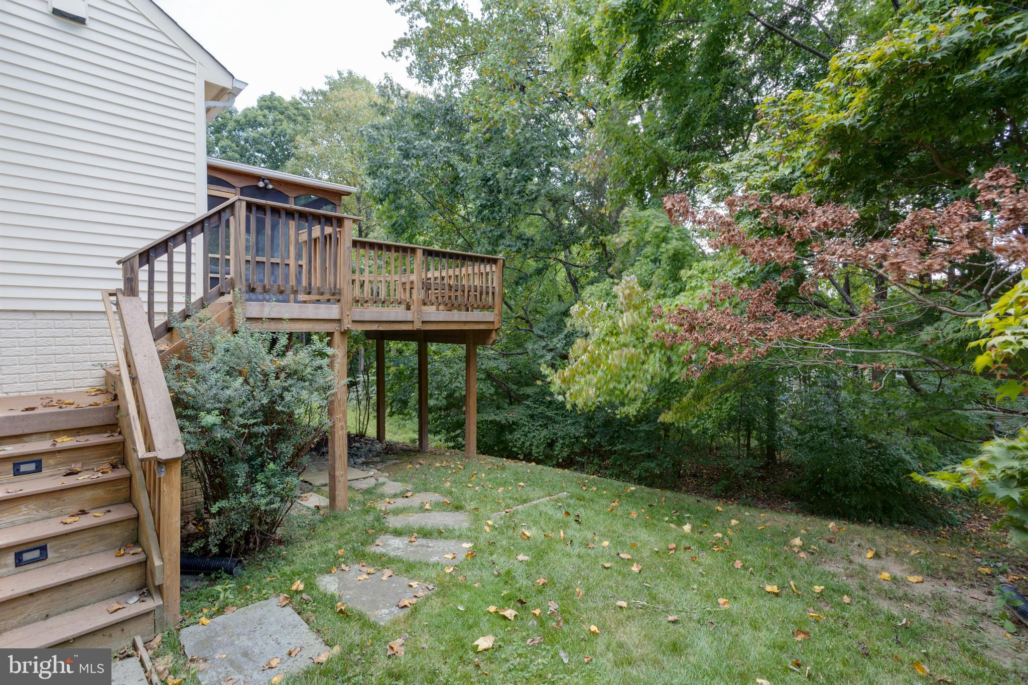 7848 Roundabout Way Springfield, VA 22153 - Photo 46 of 48