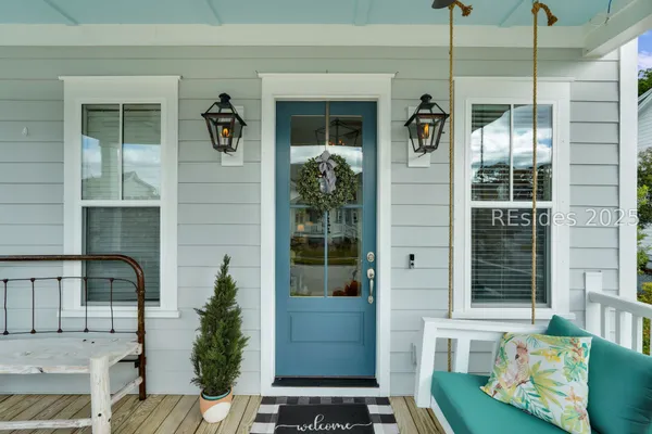 $899,000 | 9 Blue Dasher Lane, Bluffton, SC 29909