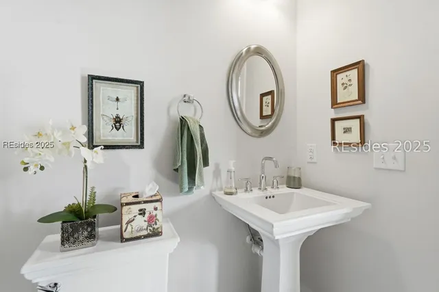 $975,000 | 9 Blue Dasher Lane, Bluffton, SC 29909