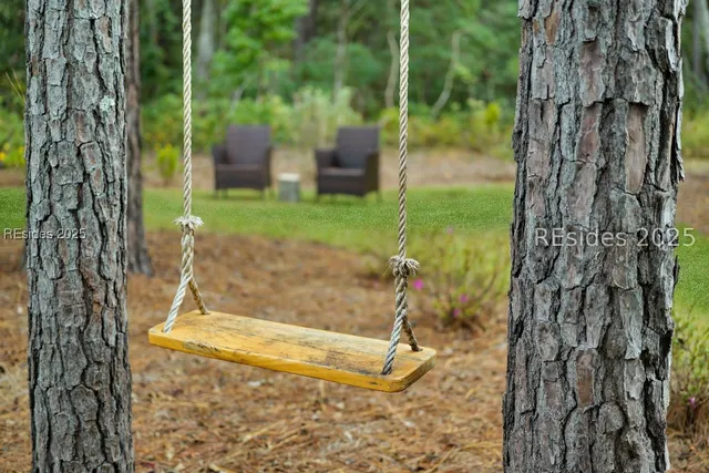 $975,000 | 9 Blue Dasher Lane, Bluffton, SC 29909