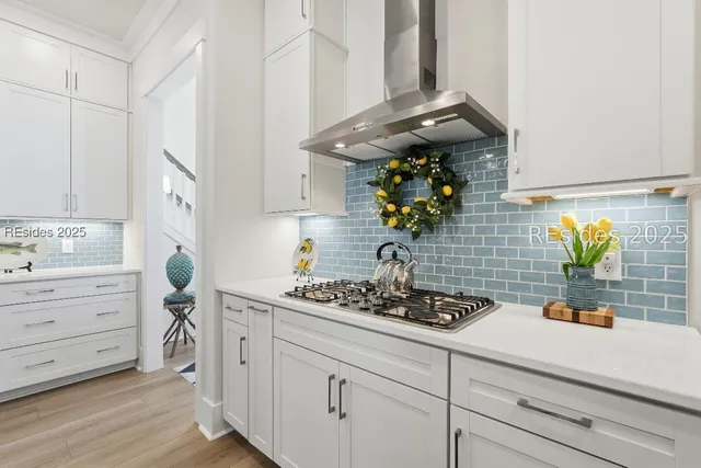 $975,000 | 9 Blue Dasher Lane, Bluffton, SC 29909