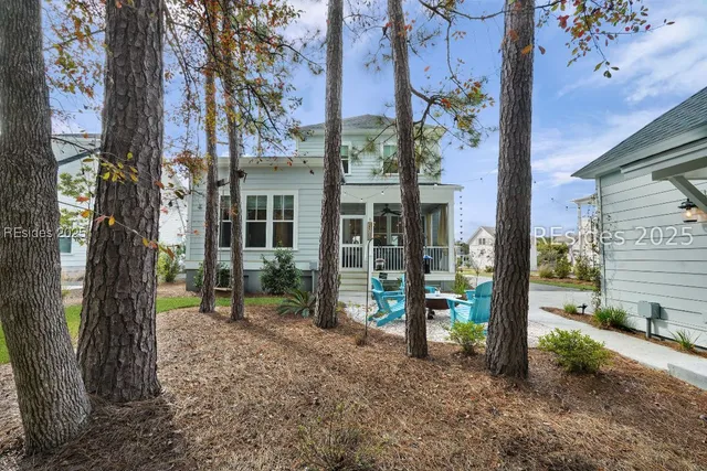 $975,000 | 9 Blue Dasher Lane, Bluffton, SC 29909