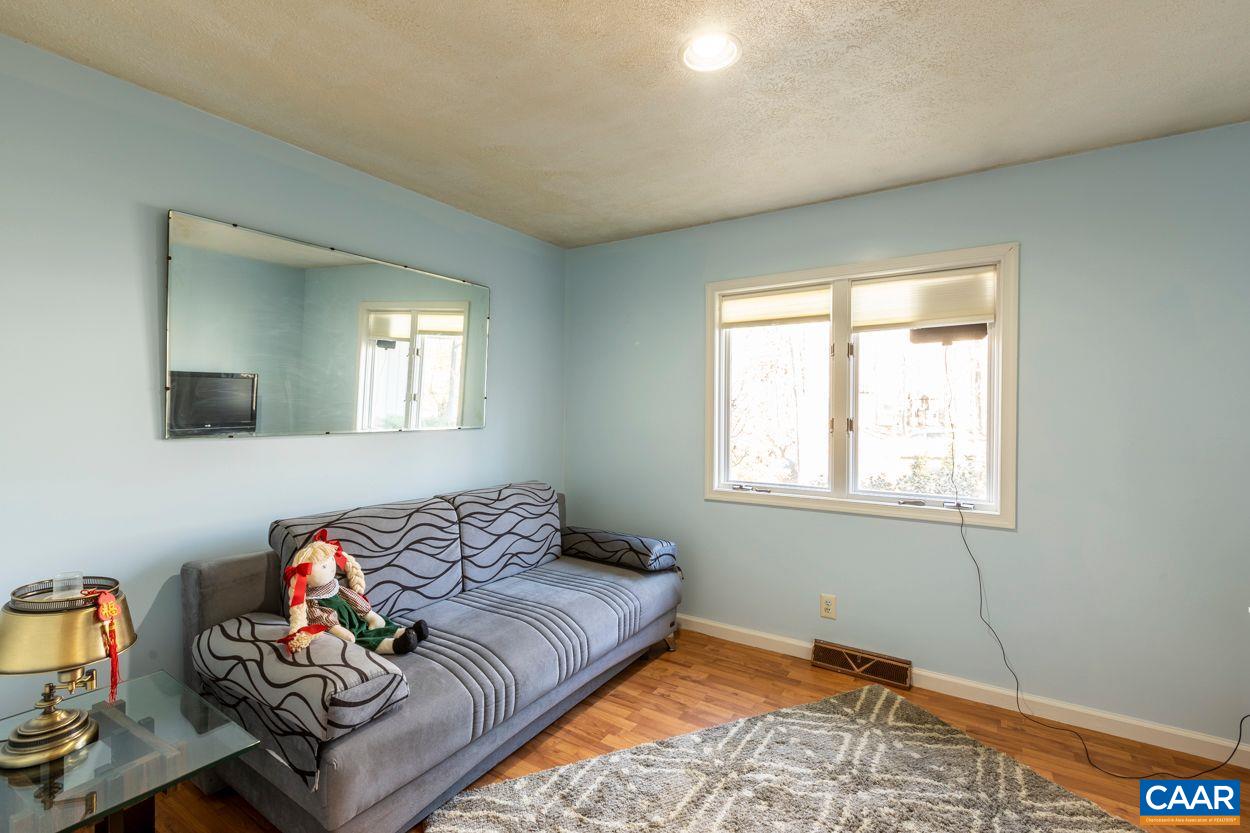 28 Colonial Road Palmyra, VA 22963 - Photo 26 of 40 a bedroom with bed and a window