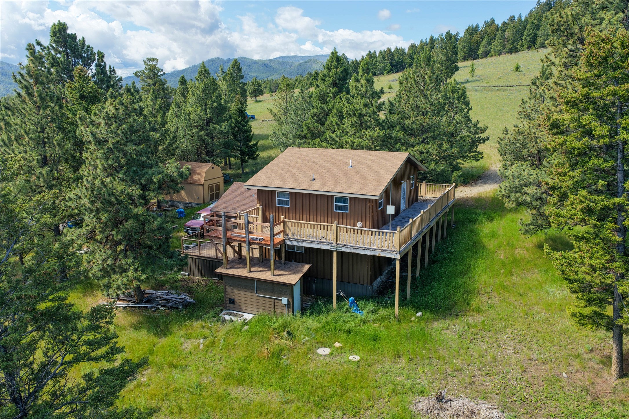 4855 Iron Ridge Loop Helena, MT 59602 - Photo 9 of 51 Gallery Image 9