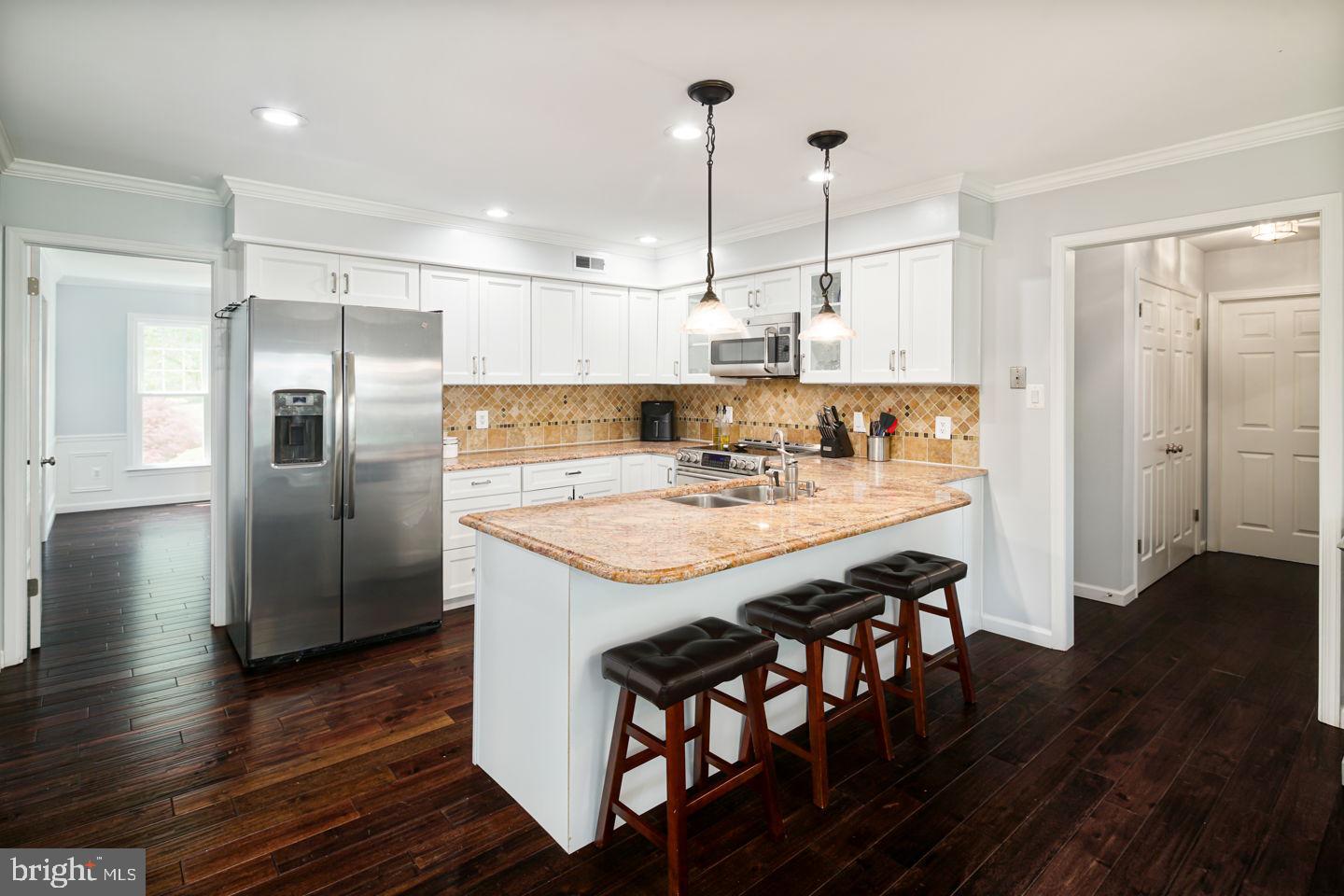 583 Sentinel Road Moorestown, NJ 08057 - Photo 6 of 39 Gallery Image 6
