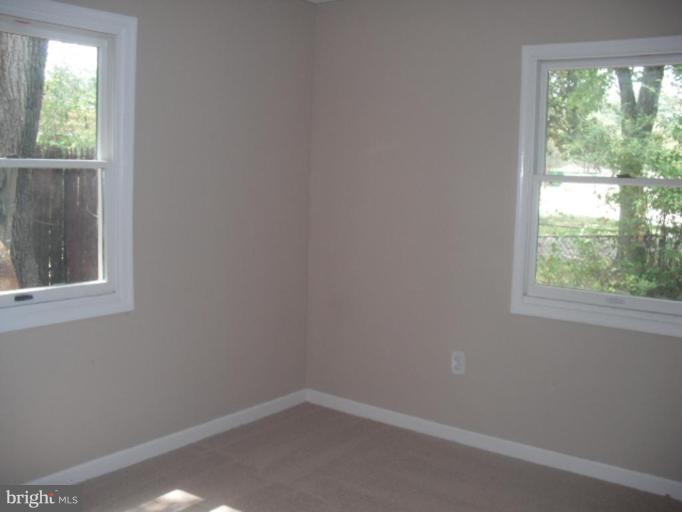 13718 Joyce Road Woodbridge, VA 22191 - Photo 8 of 11 Bedroom #1