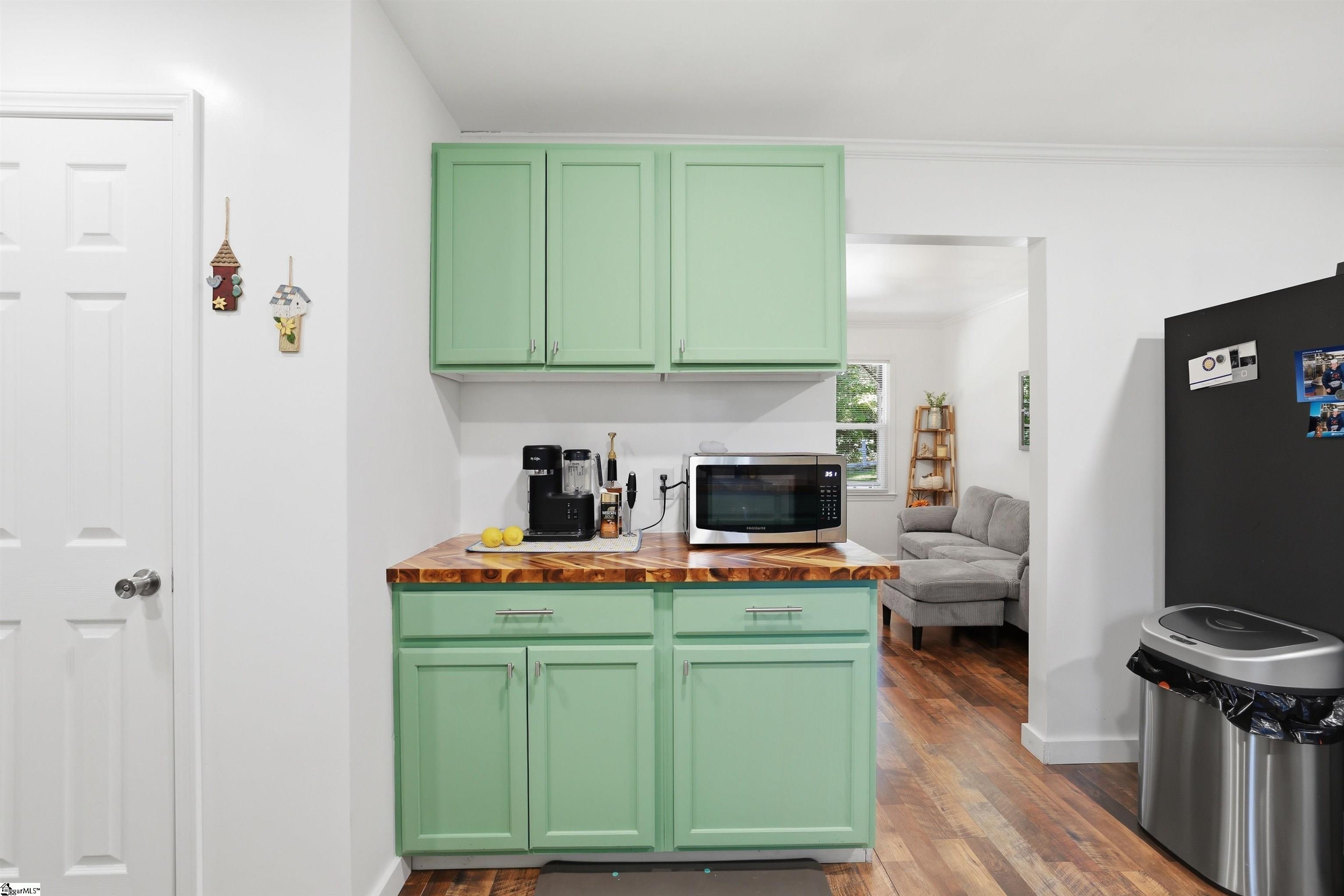 127 Robinwood Lane Pelzer, SC 29669 - Photo 16 of 44