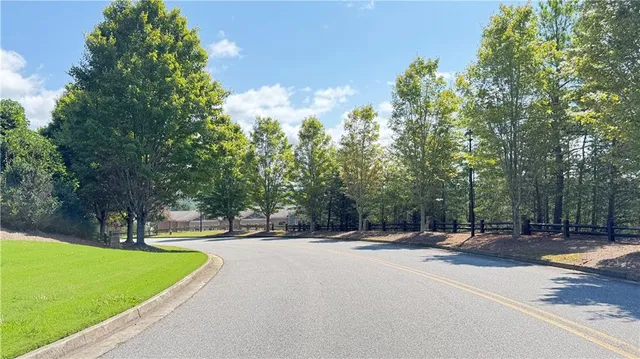 $2,400 | 405 Stoneybrook Drive, Dahlonega, GA 30533